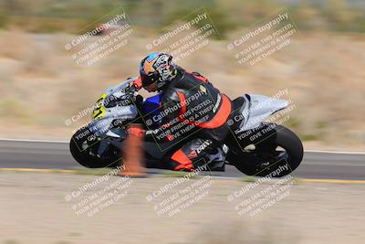 media/Oct-09-2022-SoCal Trackdays (Sun) [[95640aeeb6]]/Turn 15 Inside Distant Pans (1145am)/